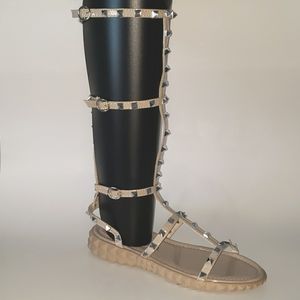 Clashing Flat Sandals -Nude Only